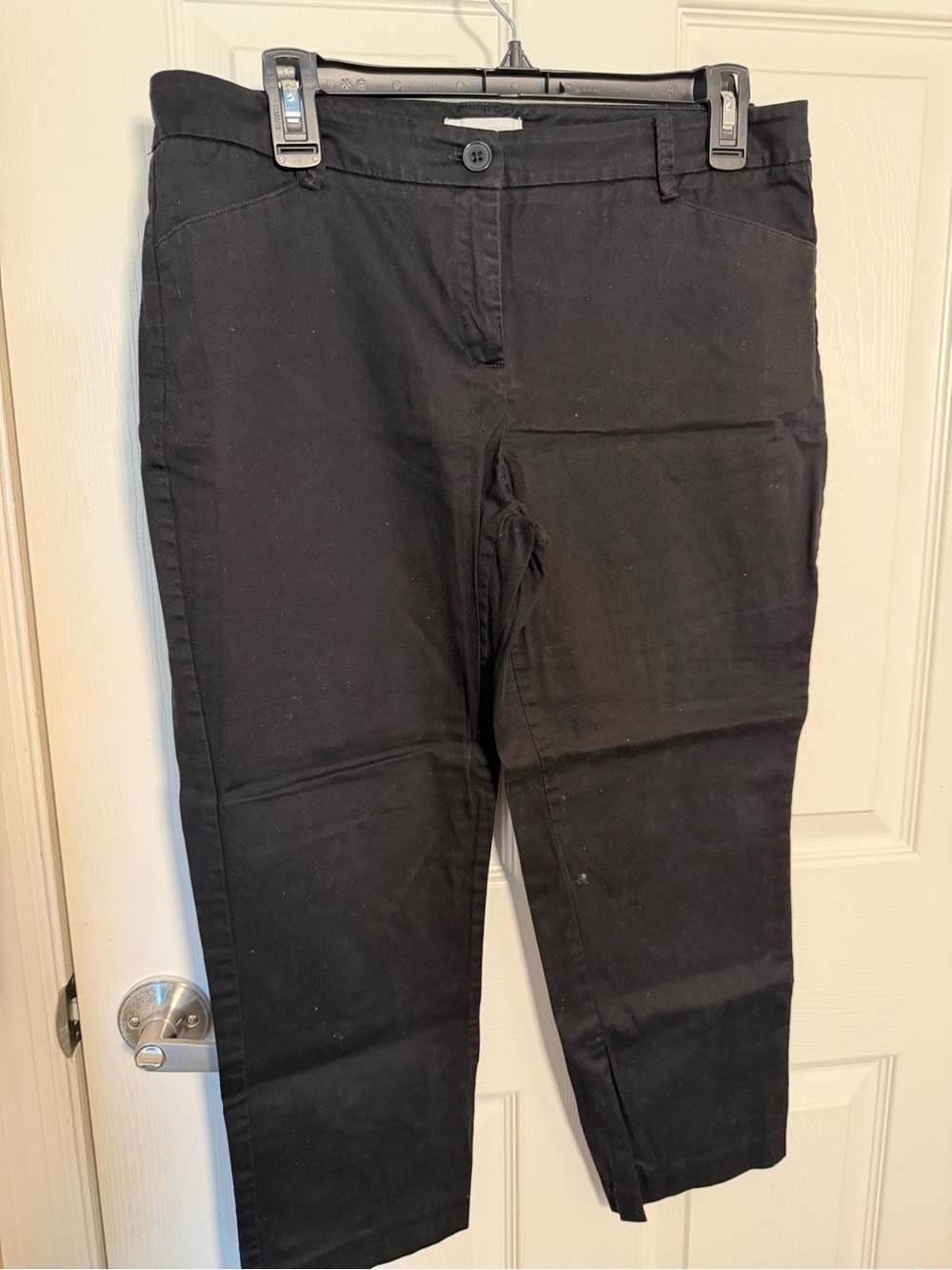 New York & Company Black Cropped Straight-Leg Pants